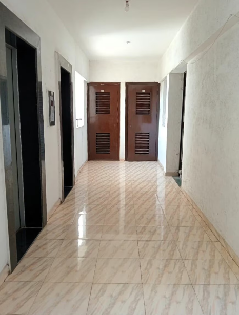 Cosmos Luxury 1 Bhk Apartment Kharadi Entire Apartment 3