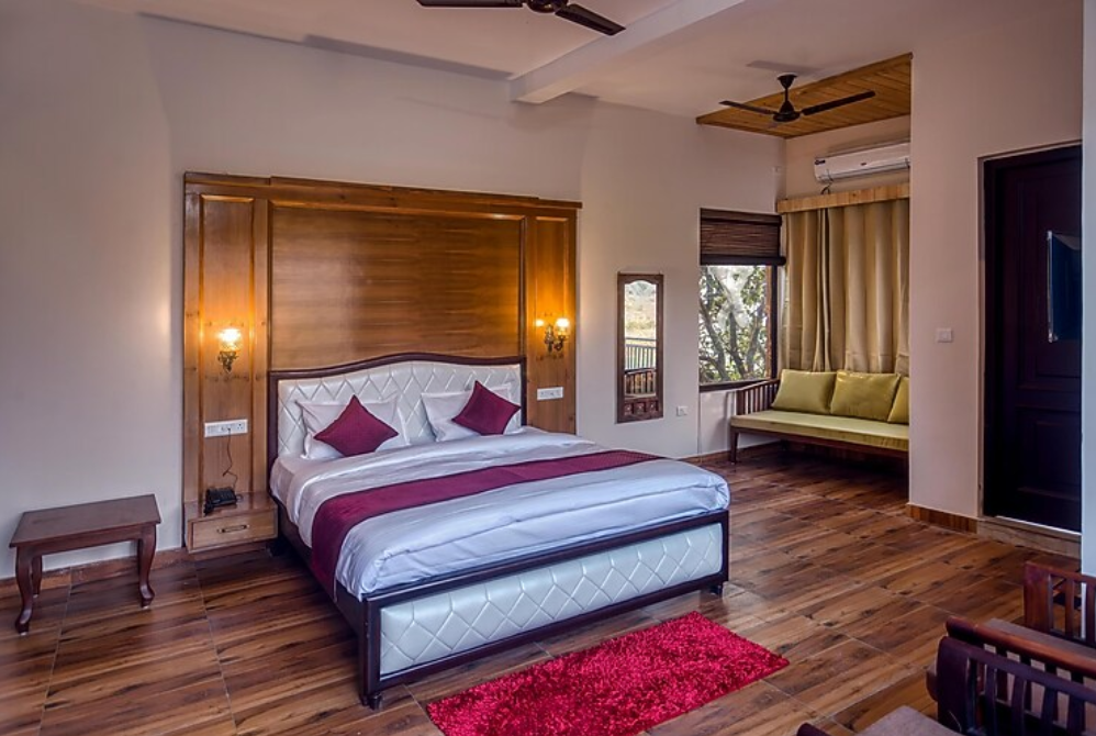 Luxury Suite Room