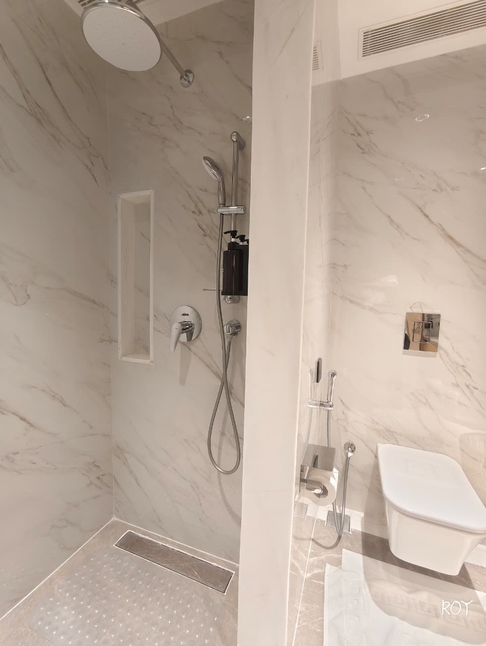 Grand Continent - A Luxury Collection, Udaipur Superior King Room 4