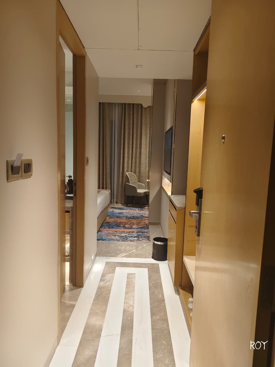 Grand Continent - A Luxury Collection, Udaipur Superior King Room 11