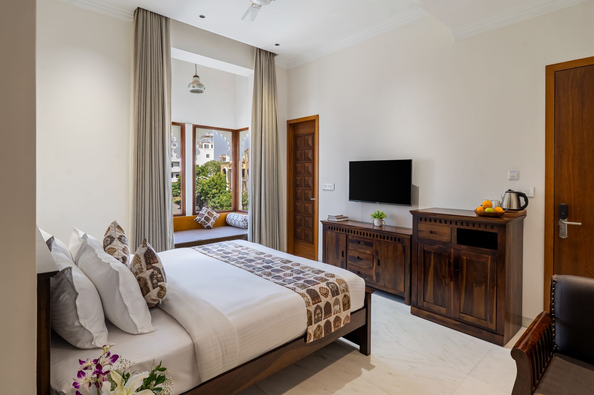 Imperial Room with Jharokha