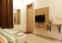 HRG Destiny Hotel Sch 54 DELUXE ROOM 2