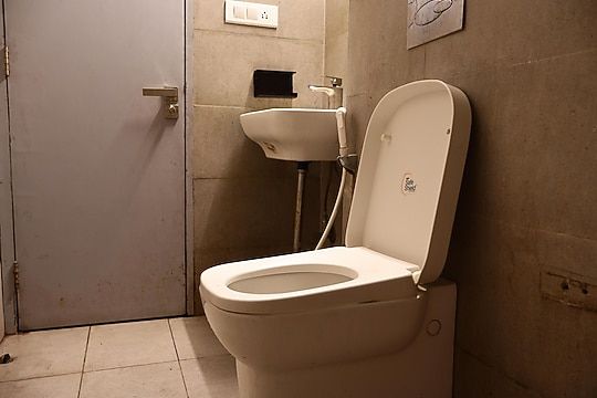 TRPOTELS SCEME 78 Deluxe Room 7