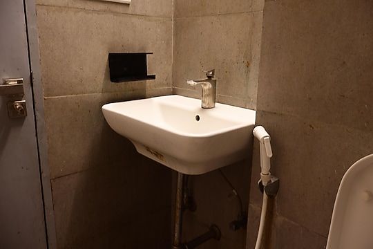 TRPOTELS SCEME 78 Deluxe Room 6