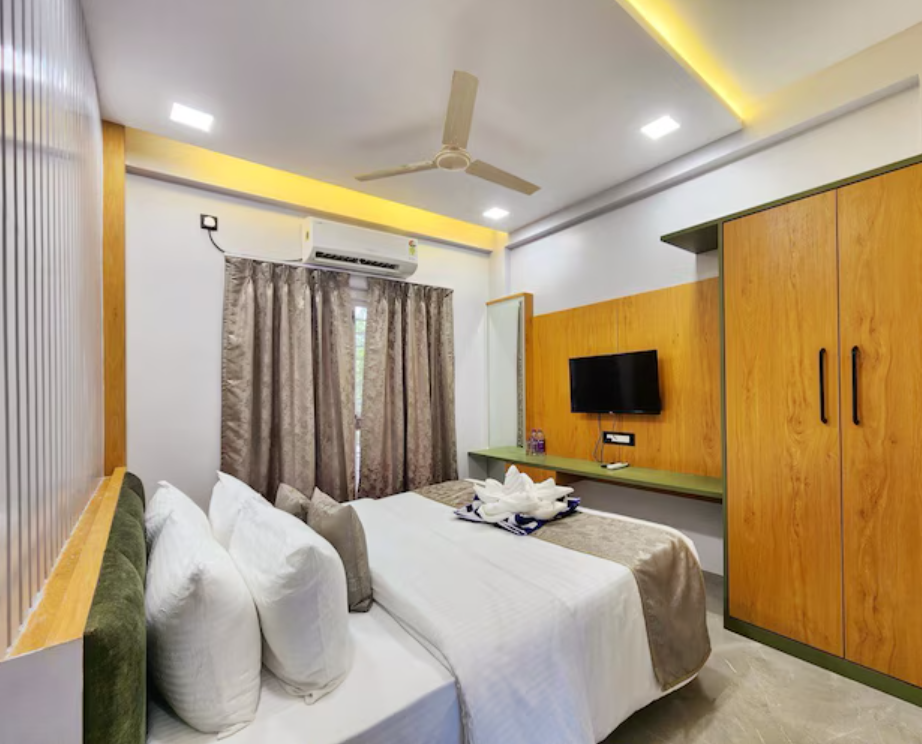 Grand Shivneri Resort Deluxe Room 3
