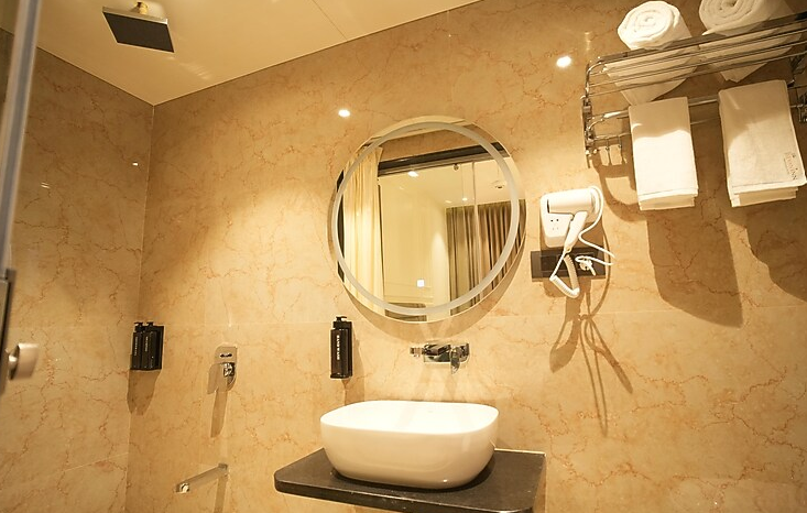 Premier Executive Room