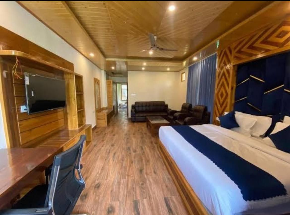 Super Deluxe With Balcony