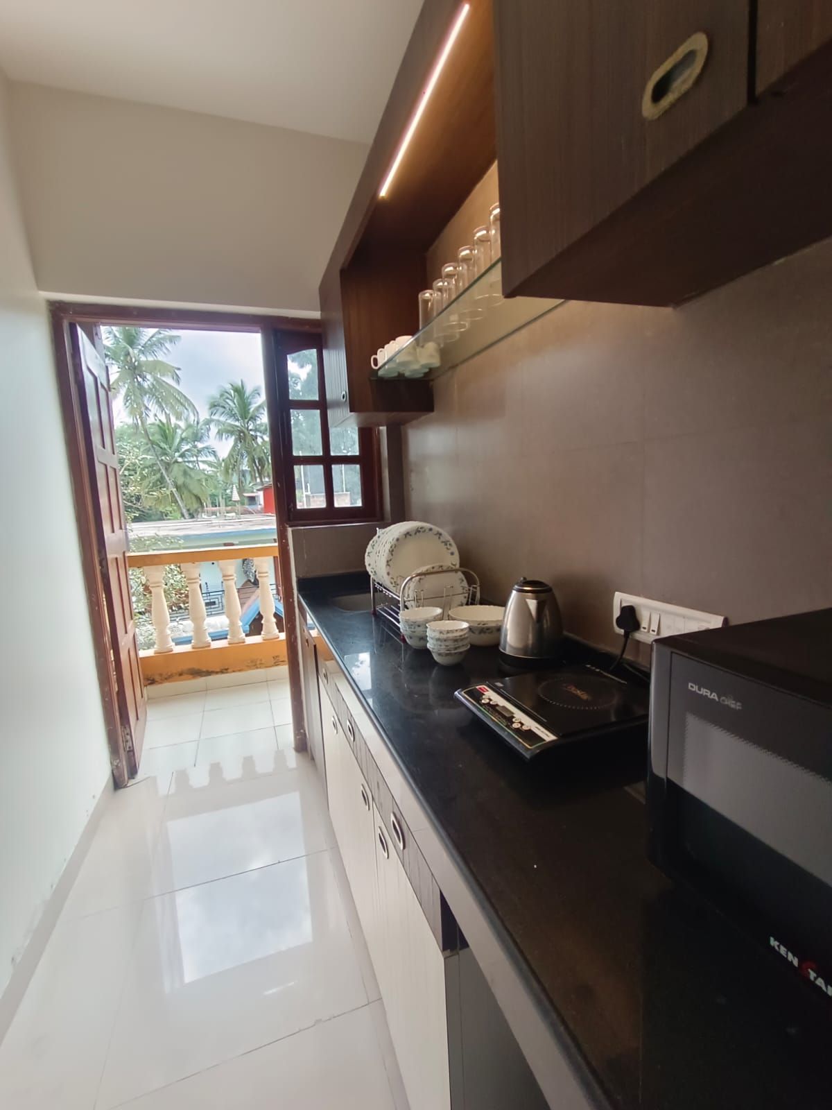 Suite Room ( 1 BHK )