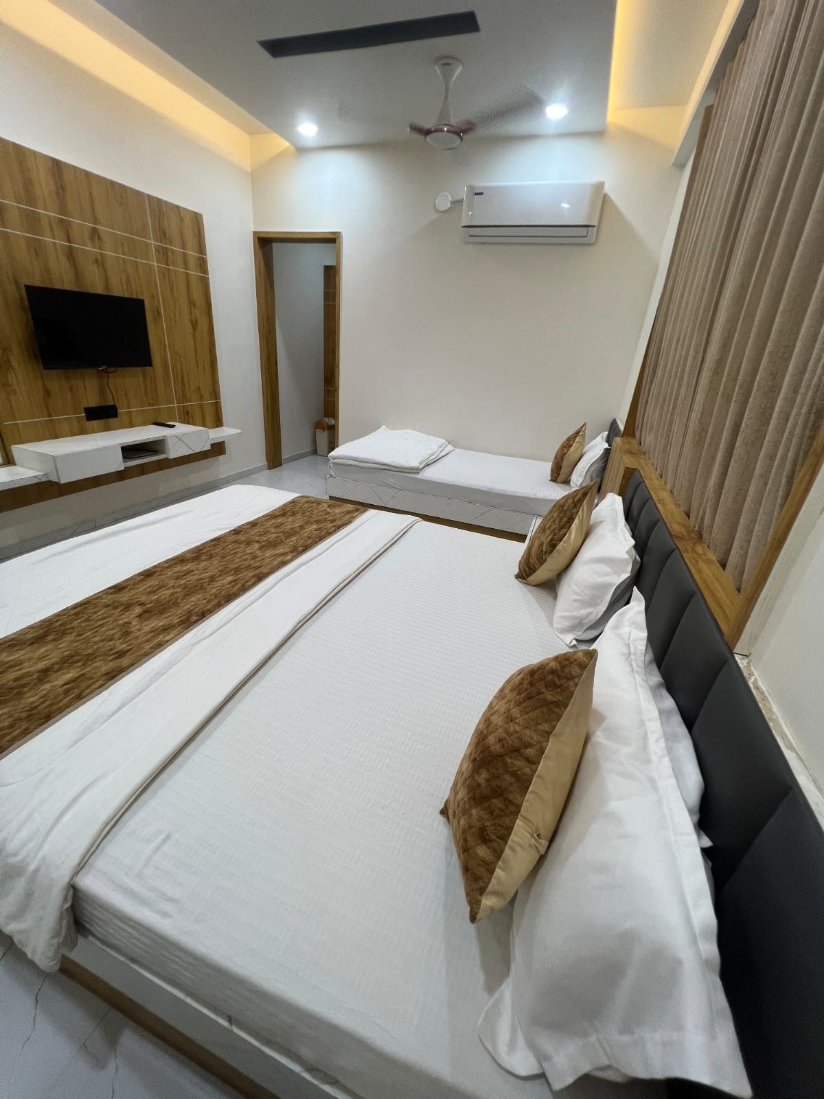 Hotel The 38 (Three Eight) 3 Bad Room 2