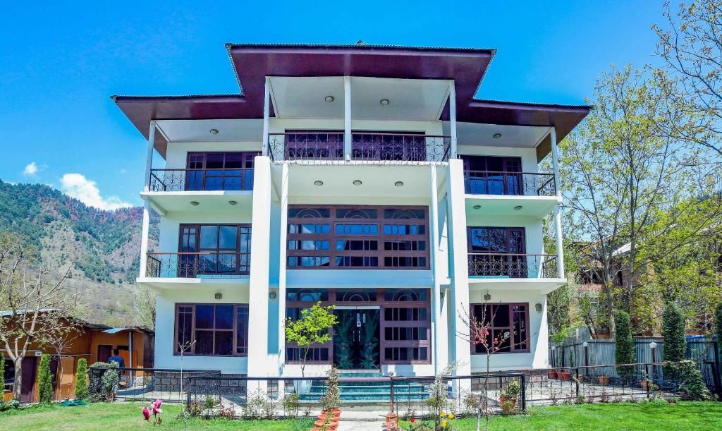 Hotel Premier Pahalgam