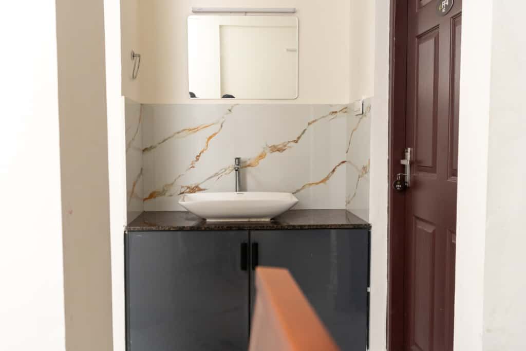 Hotel Saaaj standard room  5