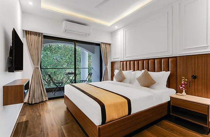 Classic Room with Balcony