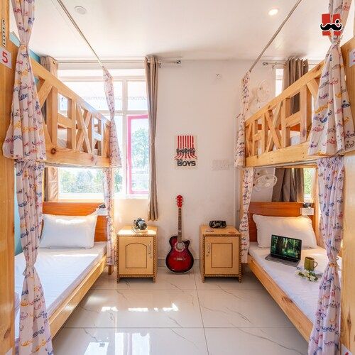 Moustache Hostel Bir 8 Bed Mixed Dorm 4