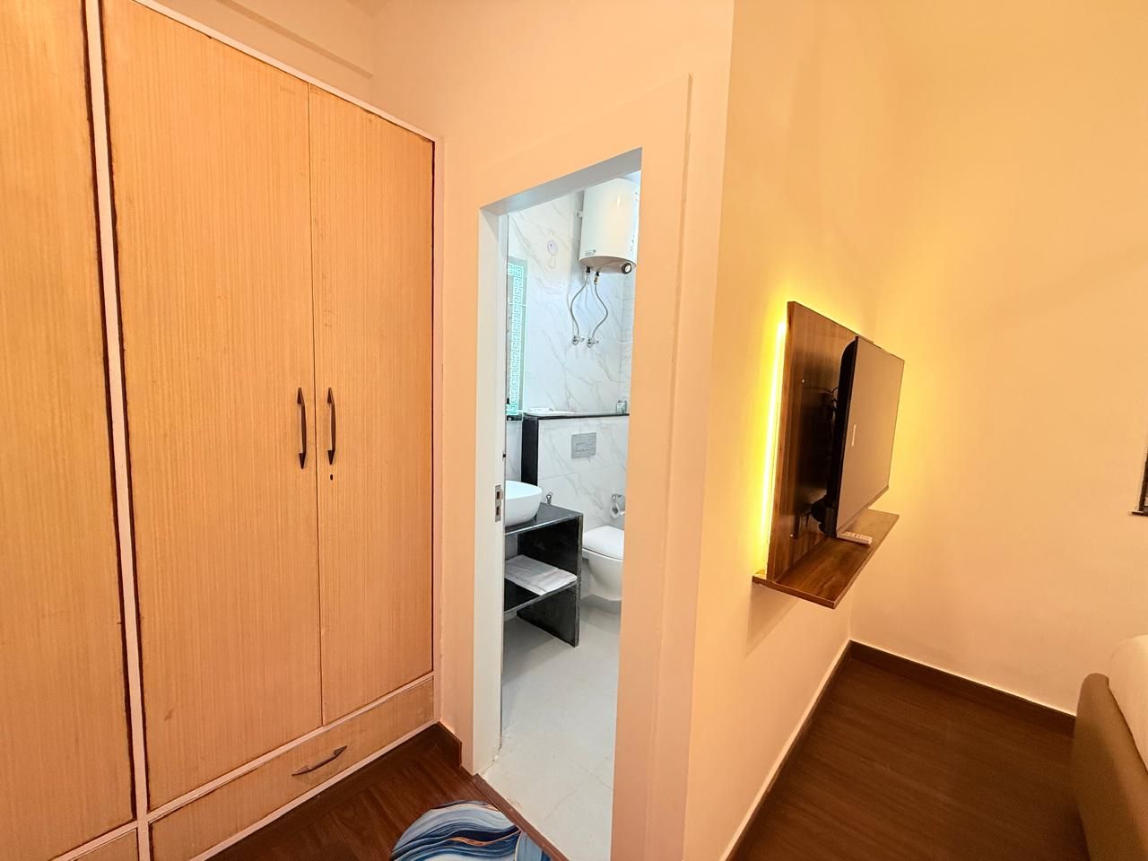 Rasa Boutique Stay Deluxe Room 12