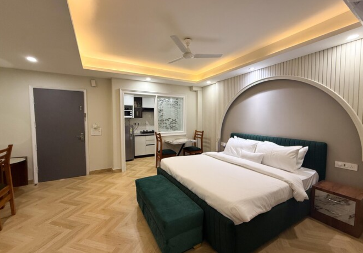 Premium Studio Apartments (with balcony, living area and kitchen)