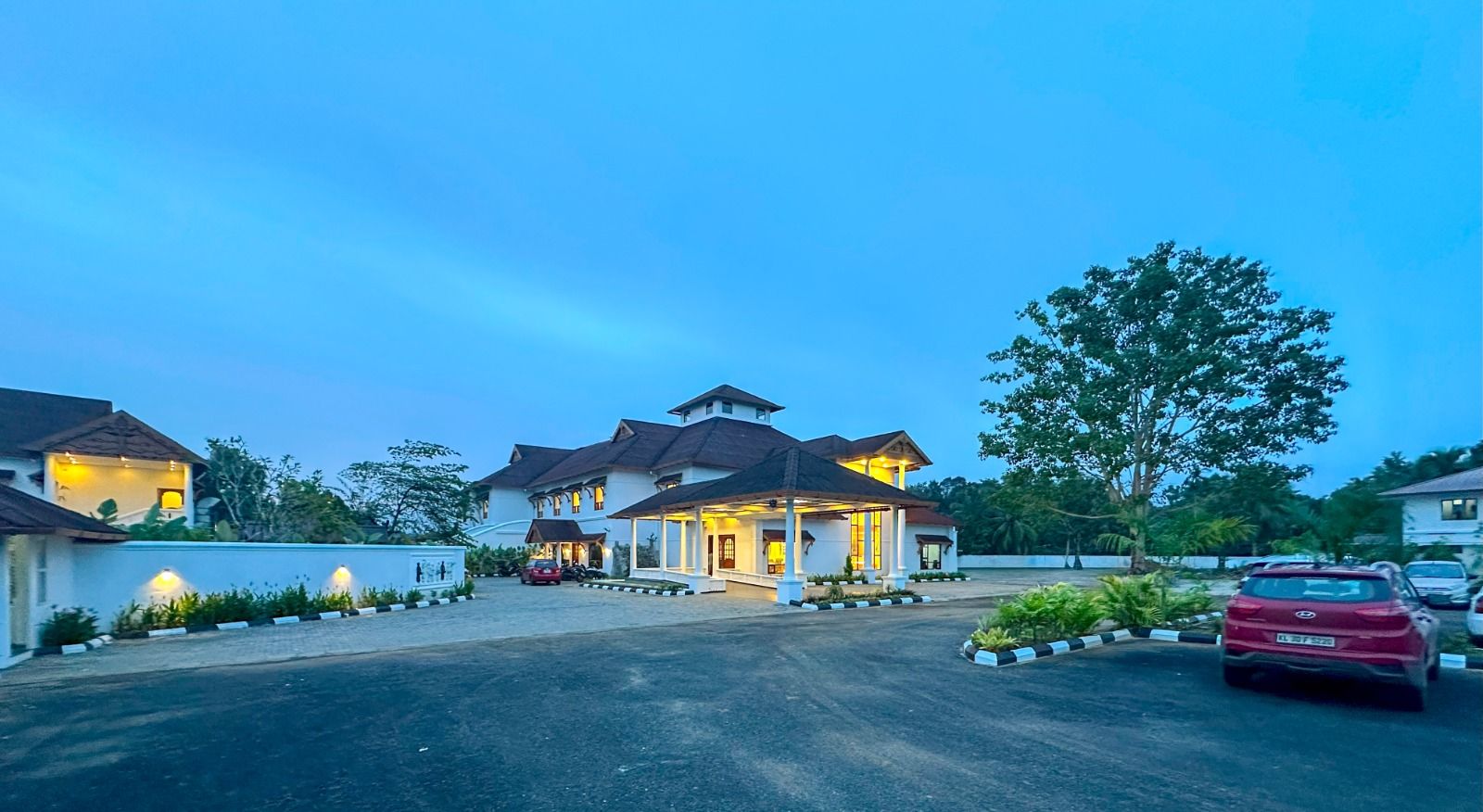 MARAMON HOTEL & RESORT
