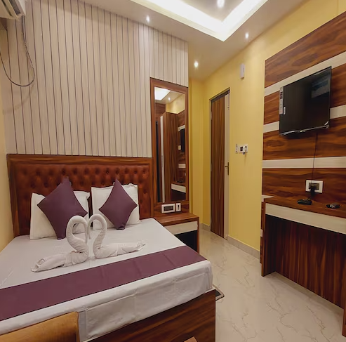 Super Deluxe AC Room