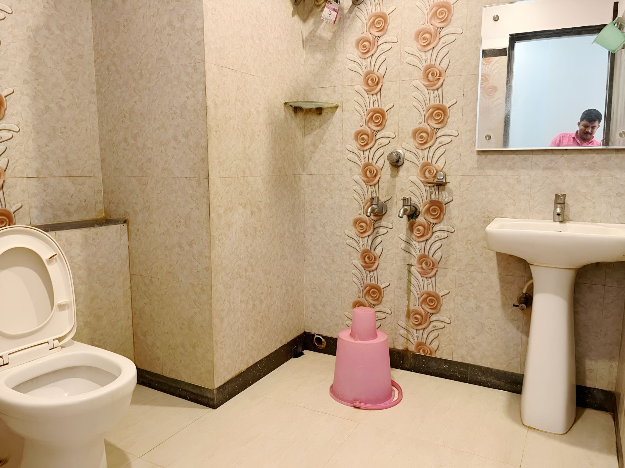 Asha International Deluxe Room 3