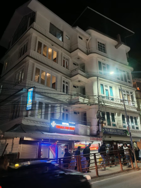 Hotel Tse-Ka Residency