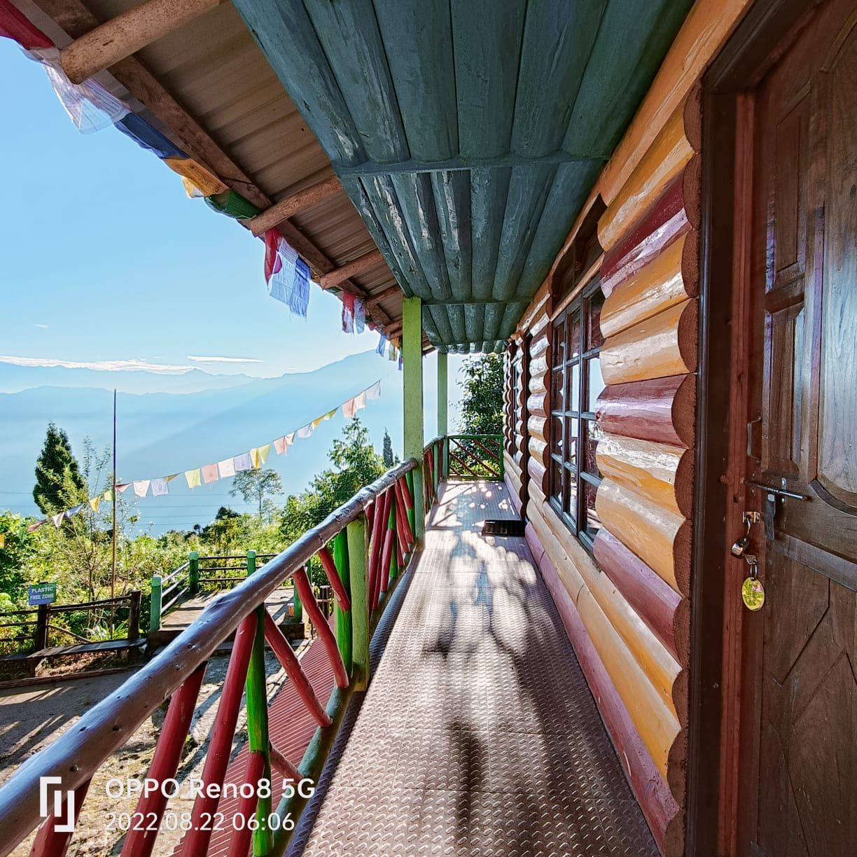 Paradise Homestay Deluxe Room 2