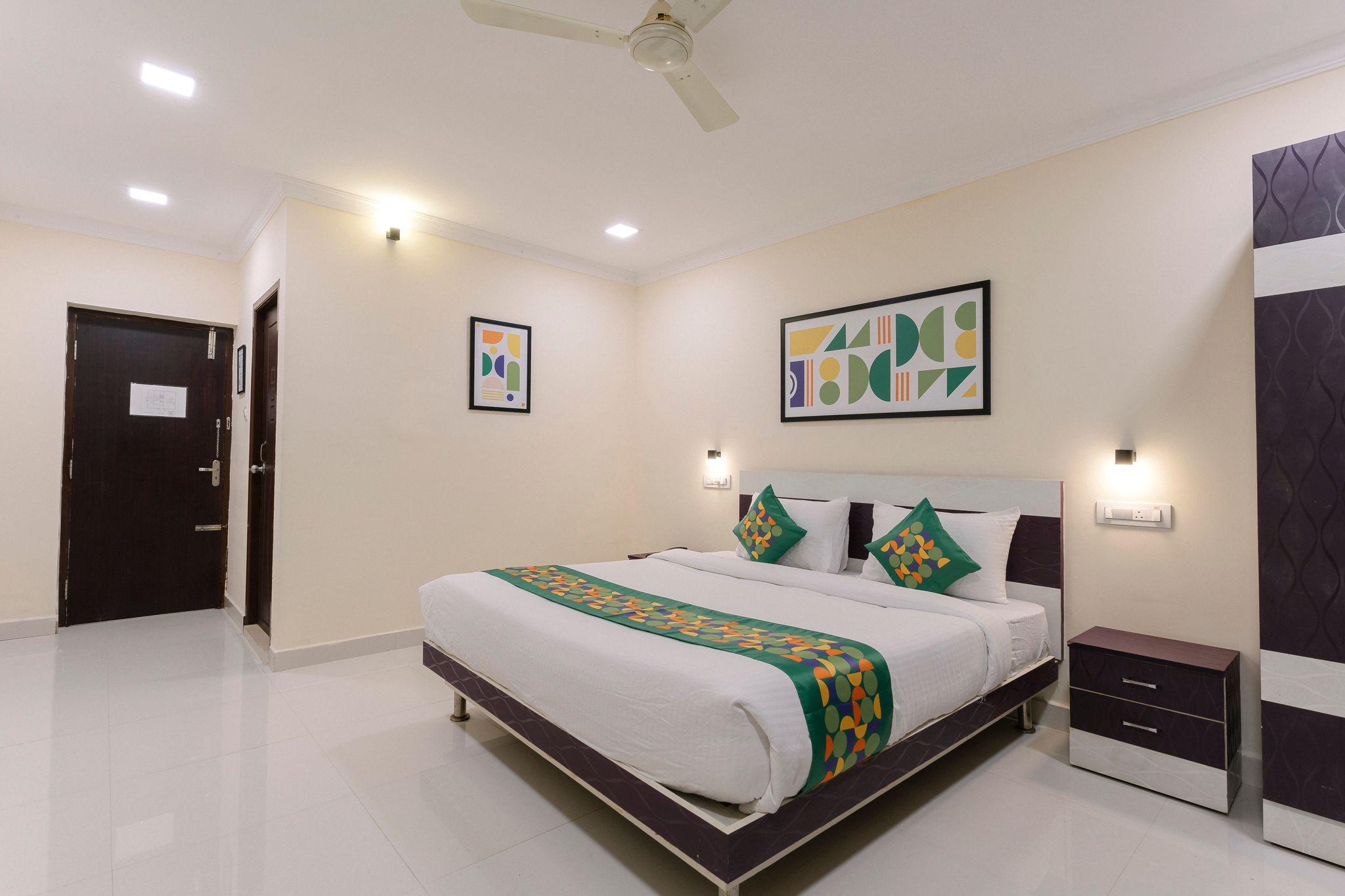 Treebo SNS Grand Inn Deluxe Room 2