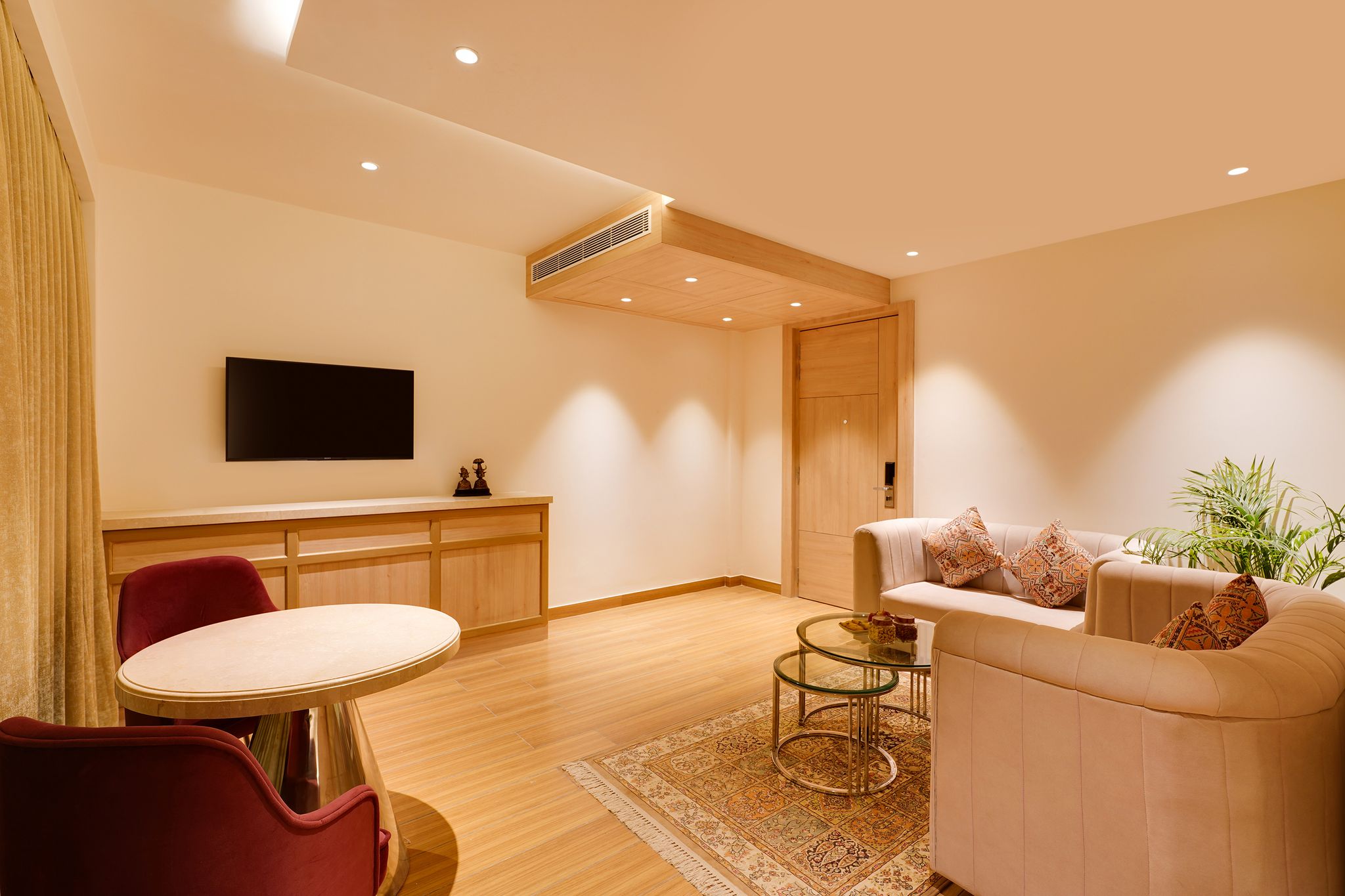 Lemon Tree Hotel Motihari Deluxe Suite 10