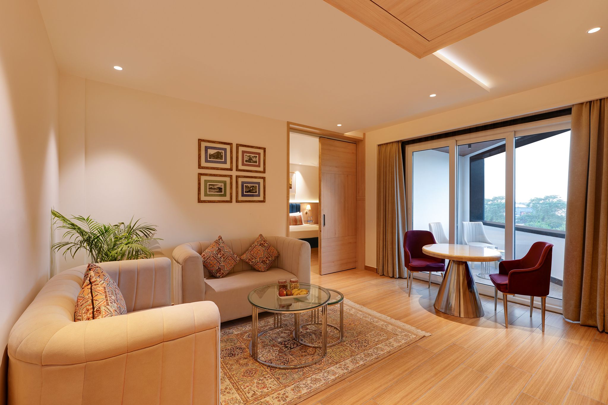 Lemon Tree Hotel Motihari Deluxe Suite 9