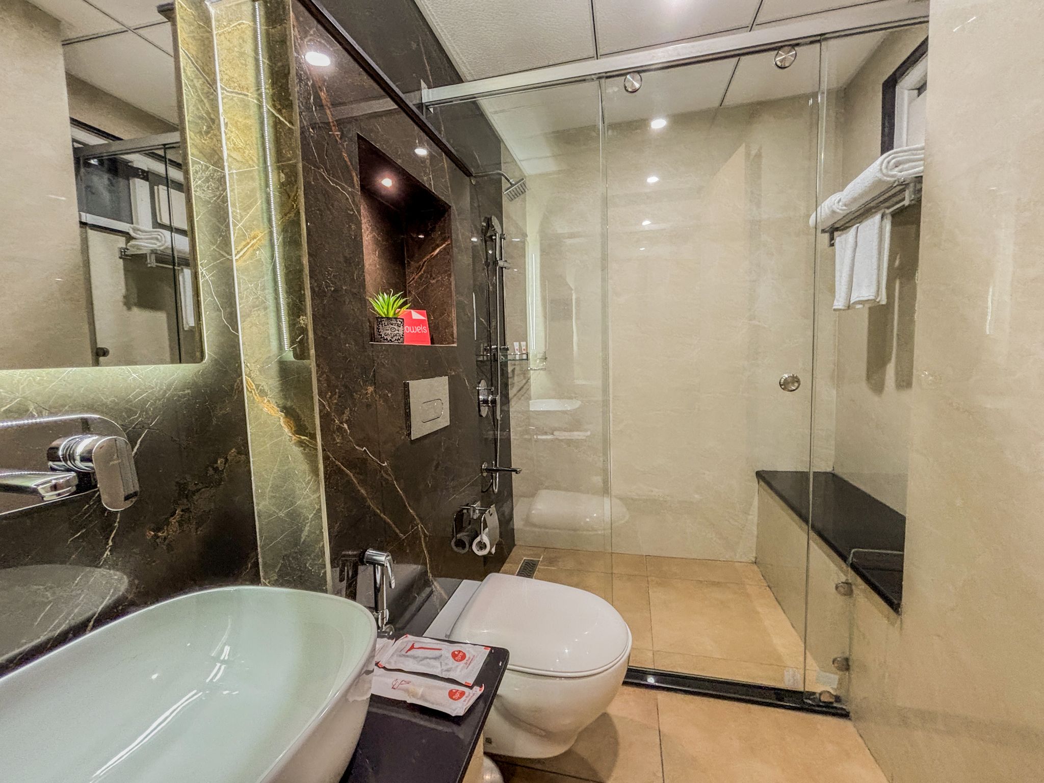 Zip by Spree Hotels R Group, Kota Premium Room 6