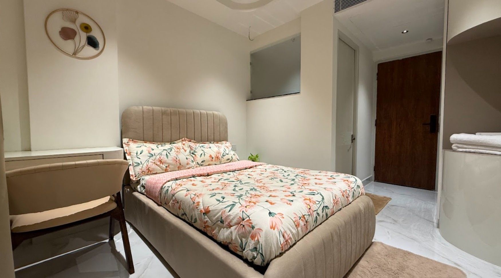 Deluxe Room with Balcony