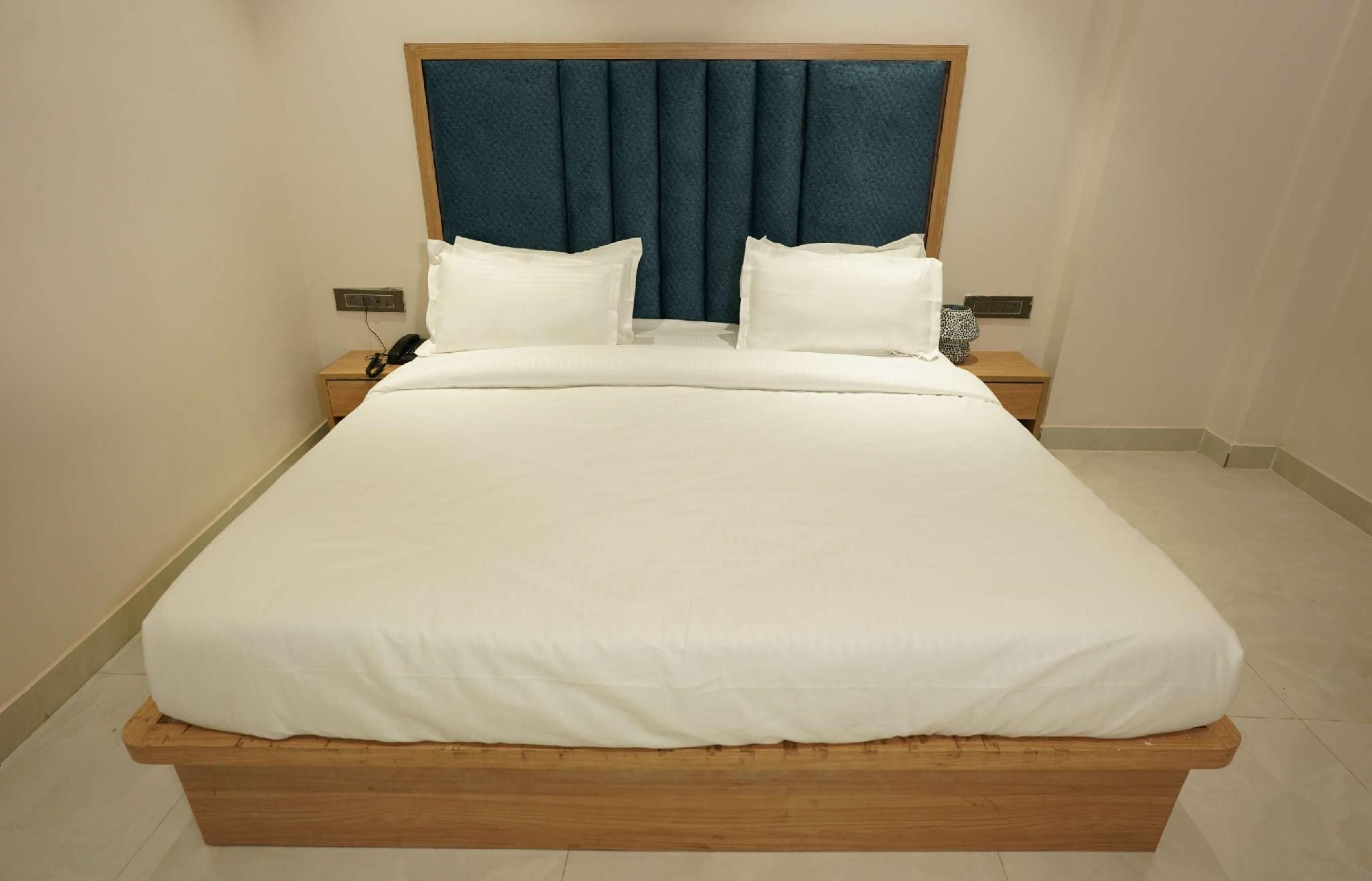 Hotel V Inn Studio