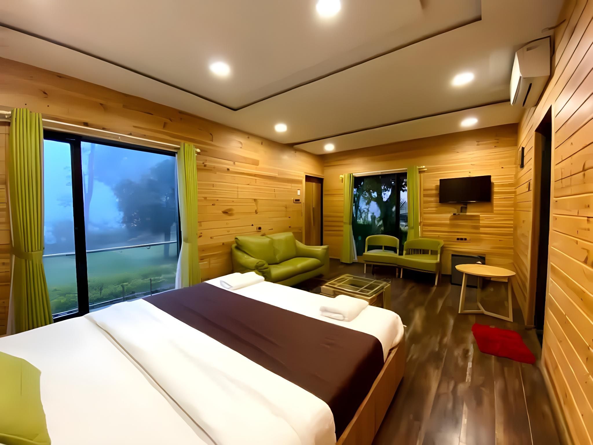 Lotus Farms Resort - Pure Veg Garden View Suite