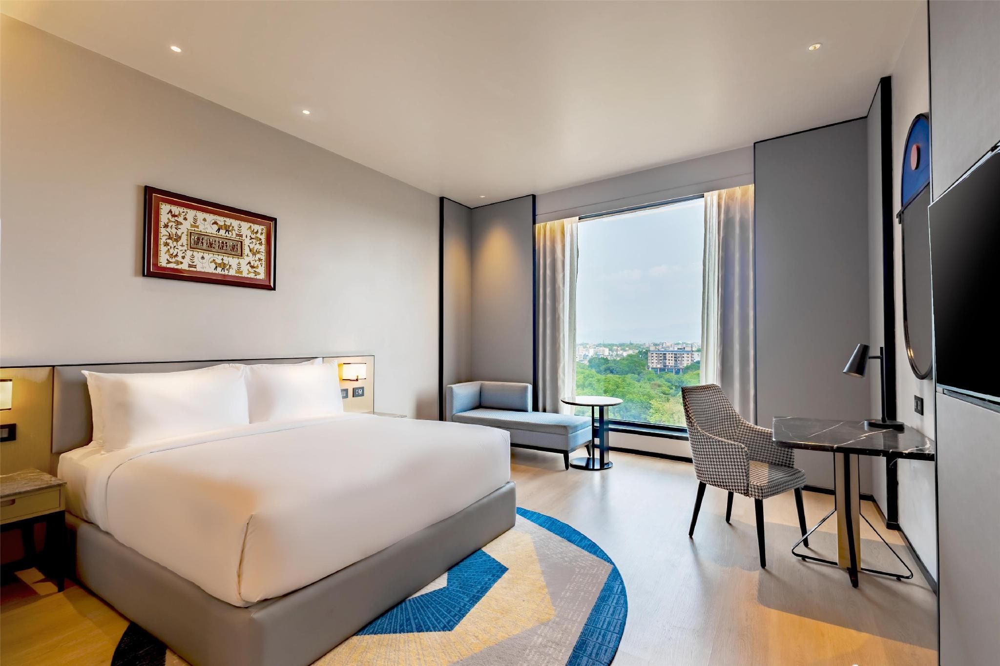 Superior Room with Club Access