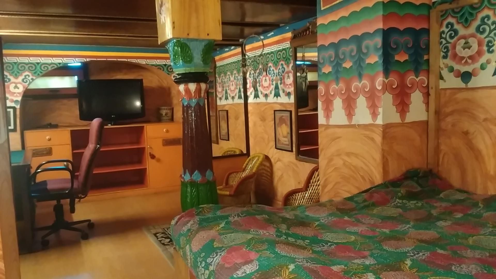 Domas Inn