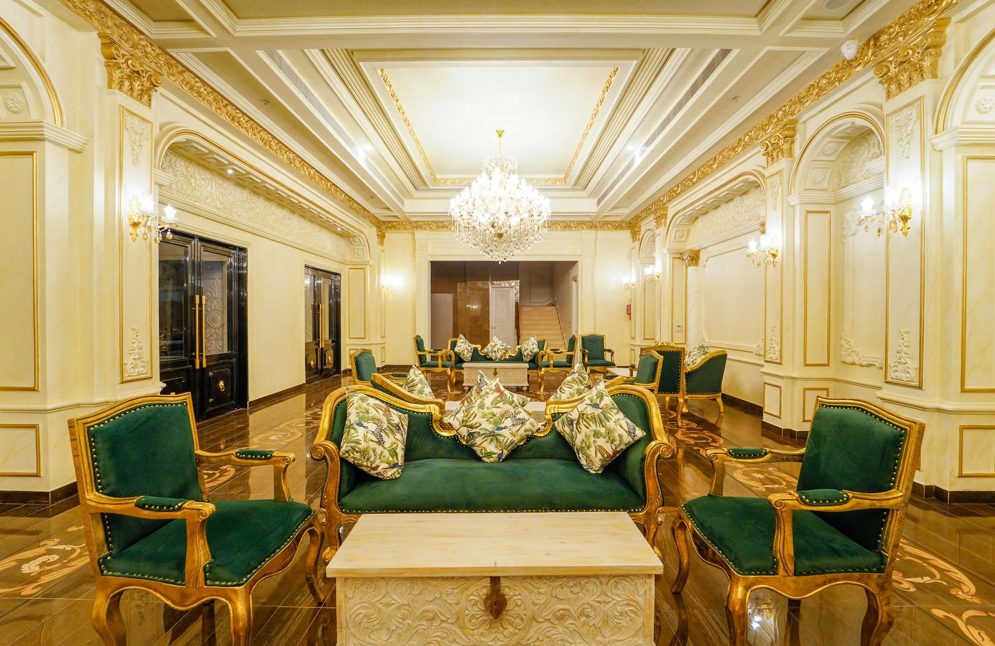 Banquet hall