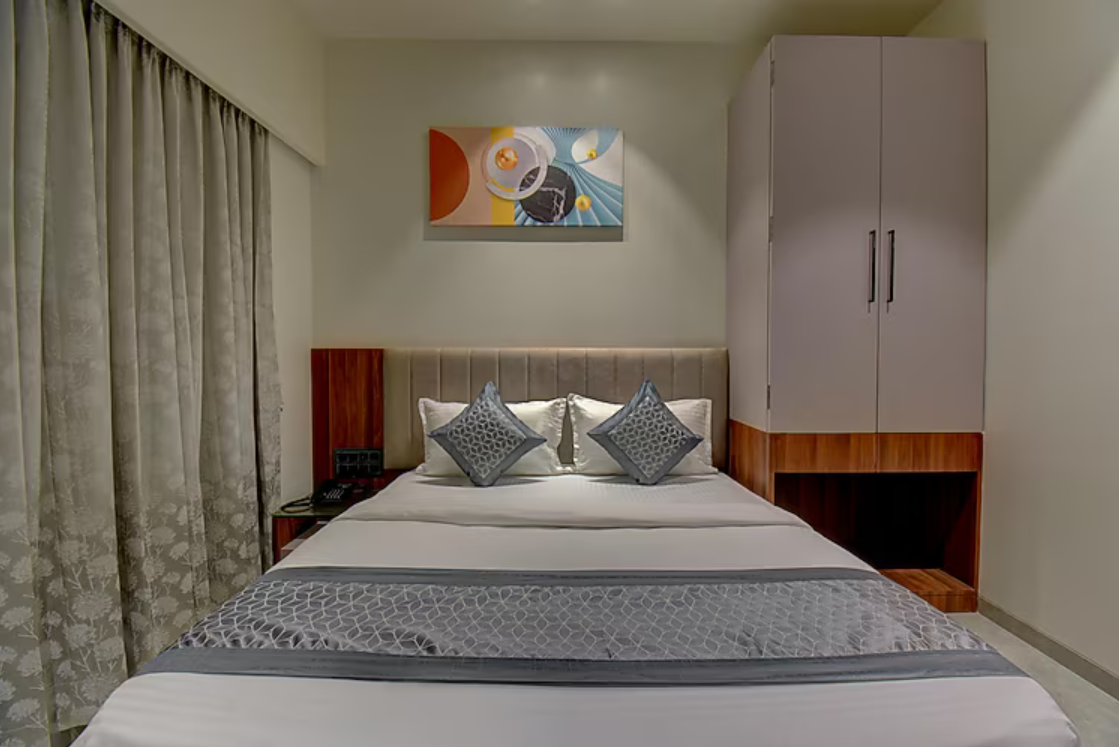 Hotel Stay Divine Double Bed - AC Room 3