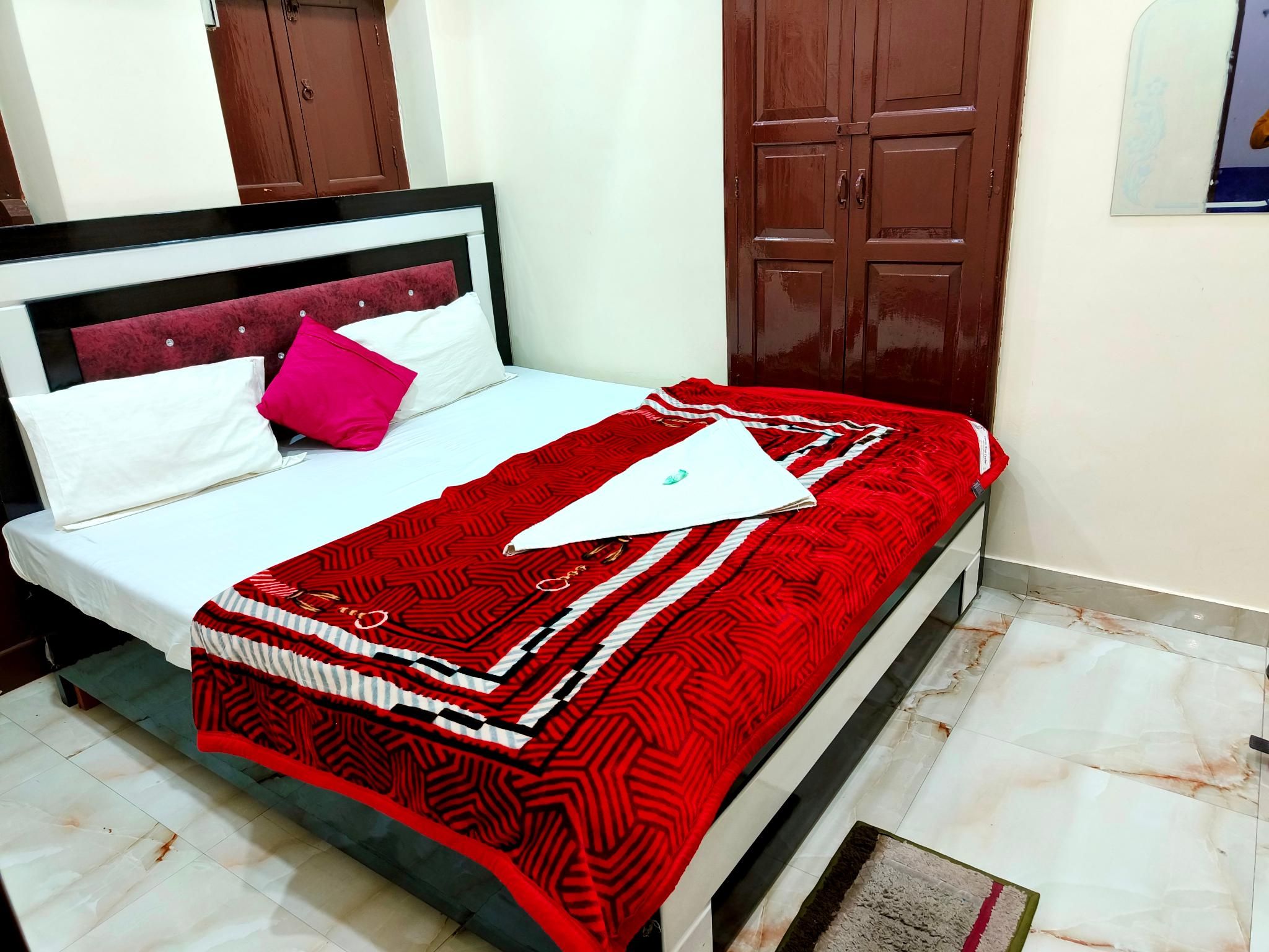 Double Bed Room With Fan