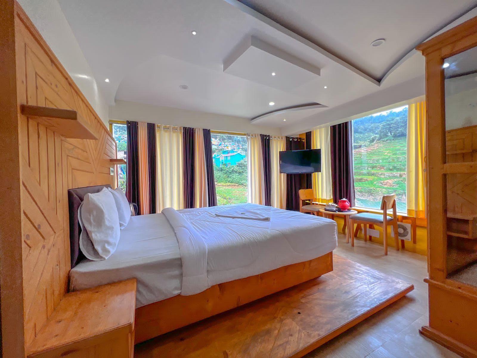 Deluxe Room with View
