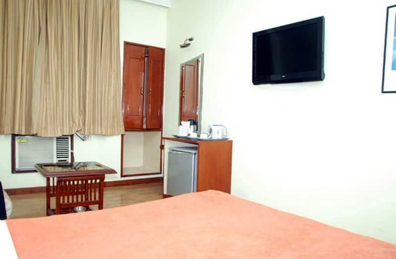 Hotel Santoshi Sarovar Deluxe A/C Room 2