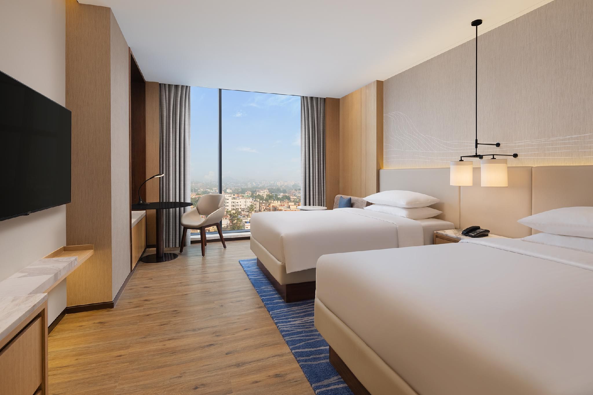 Superior, Guest room, 1 Queen, City view