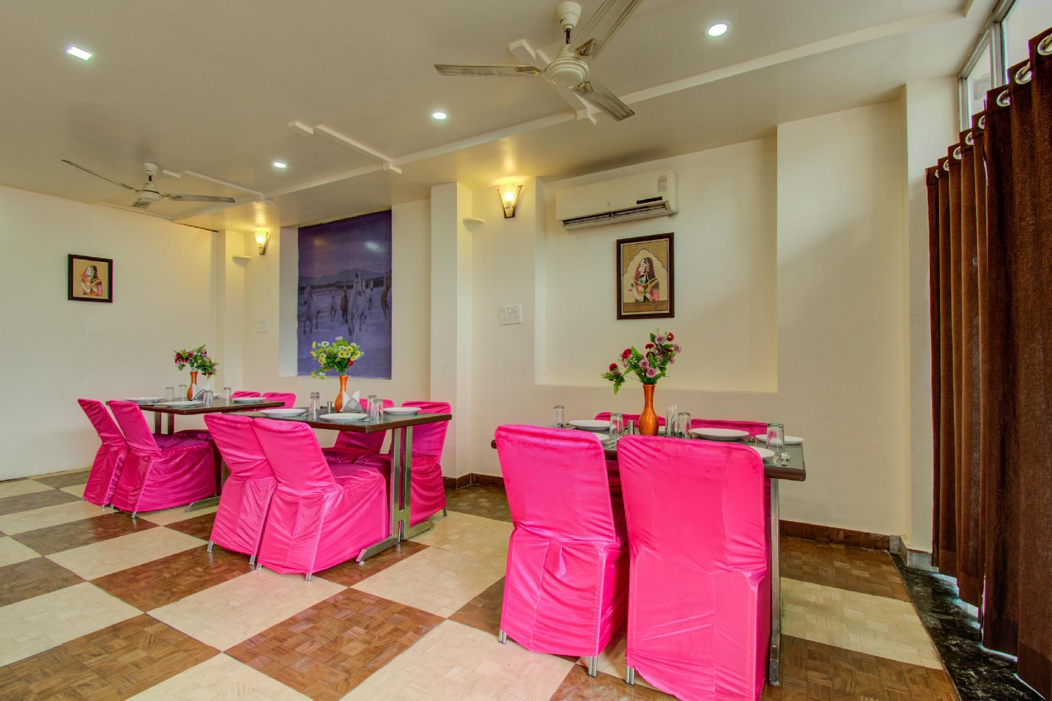 Hotel O Dream Palace