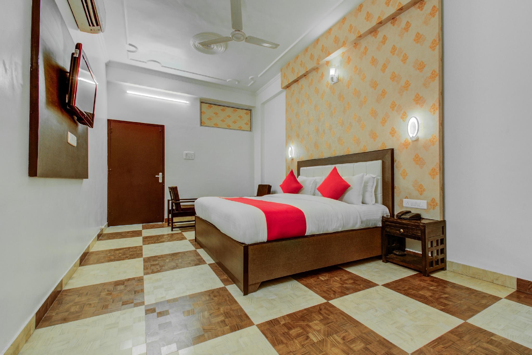 Hotel O Dream Palace