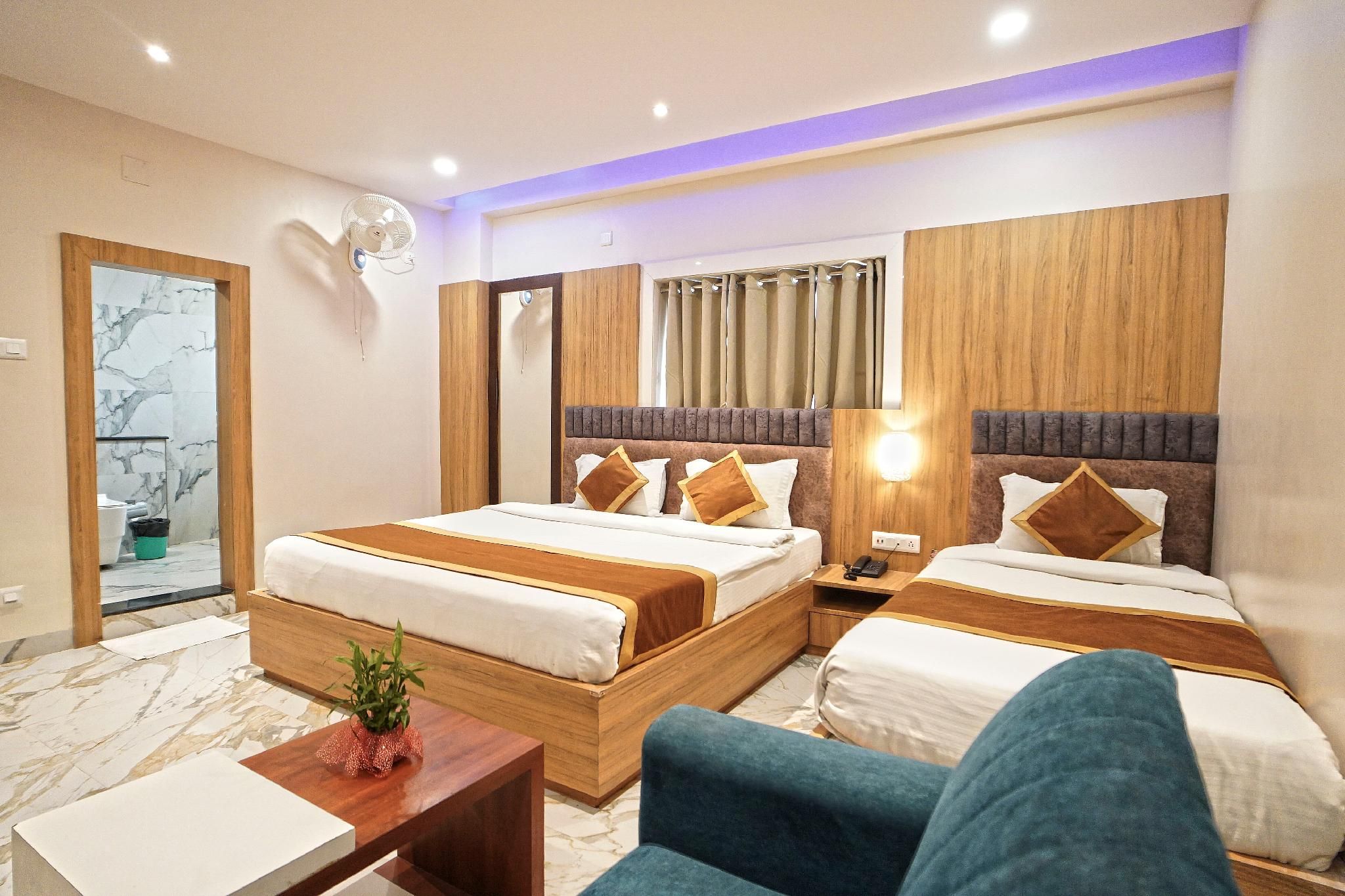 Premium Triple Room