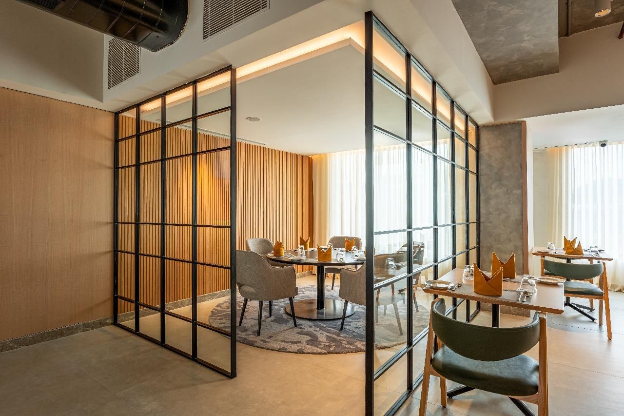 Restaurant (Private room)