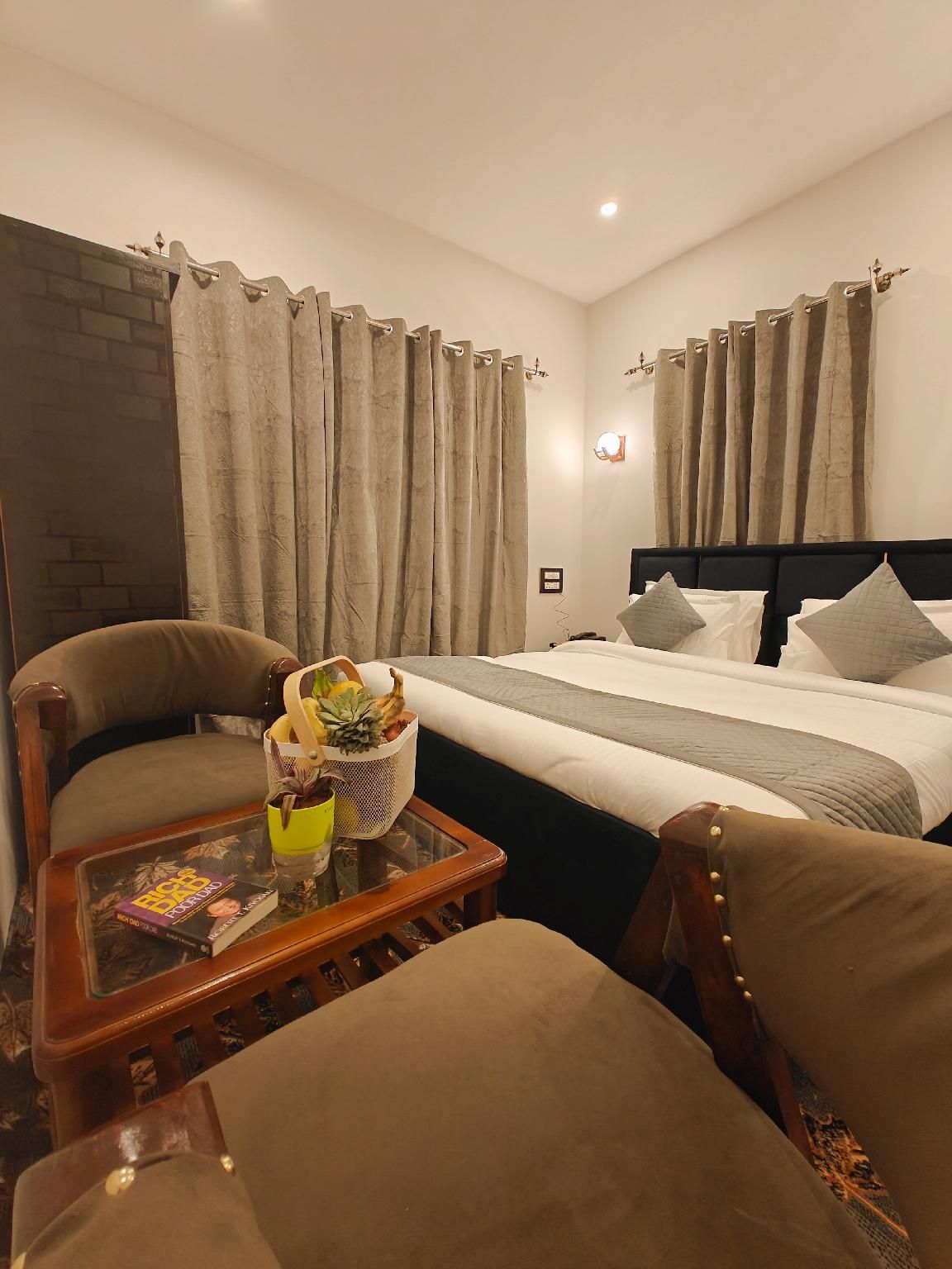 Double Deluxe Room