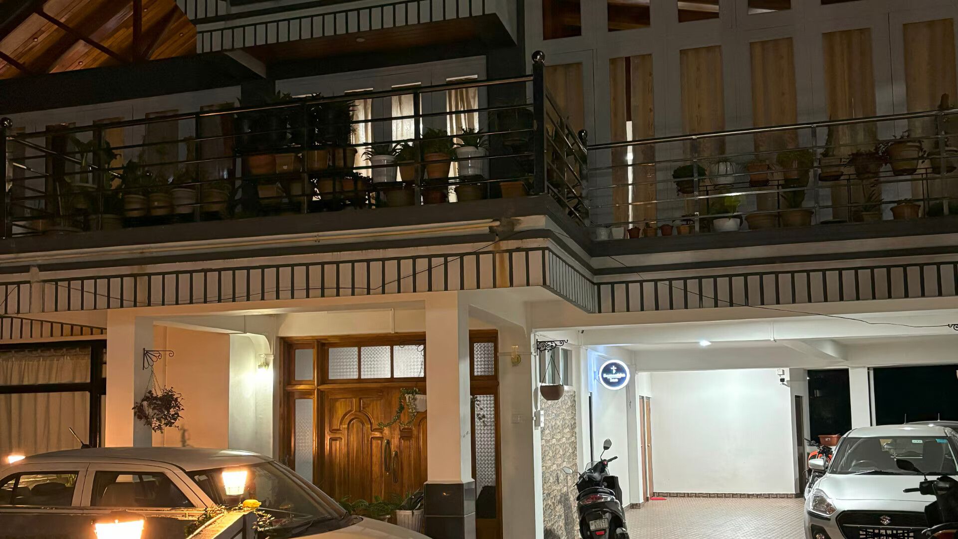 Samanbha Guest House
