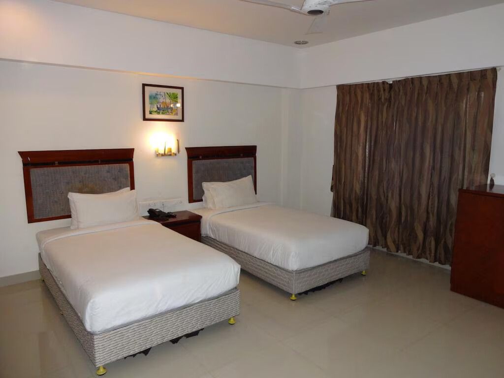 Kunnathan Residency