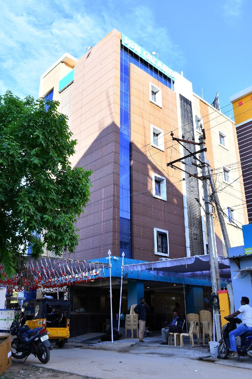JSN GRAND