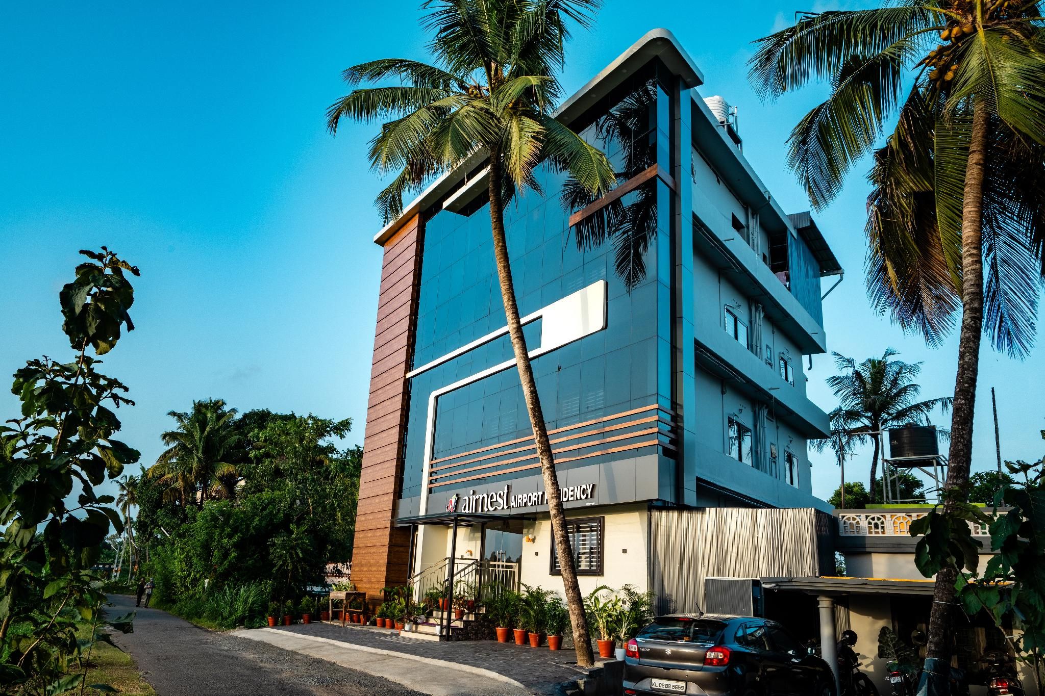 AIRNEST Airport Residency