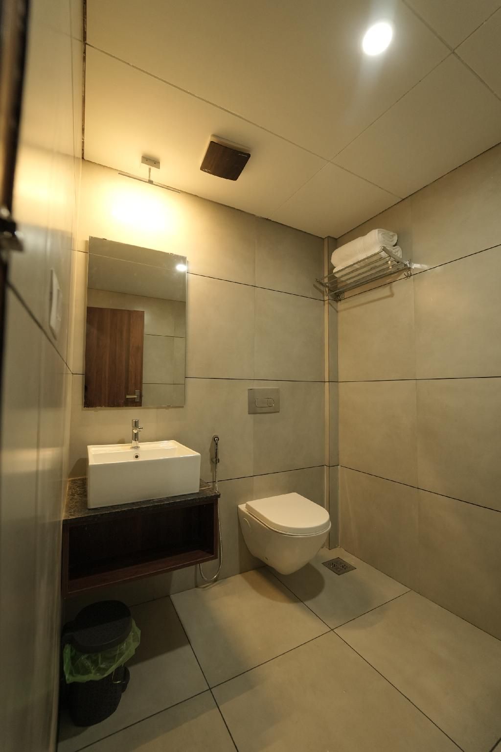 GEORJOYS HOTELS & RESORTS Executive Room 2