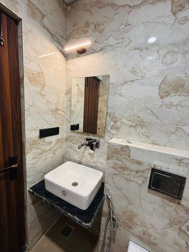 Hotel Taj Way by Jyoti Villa Deluxe Double bed Room 15